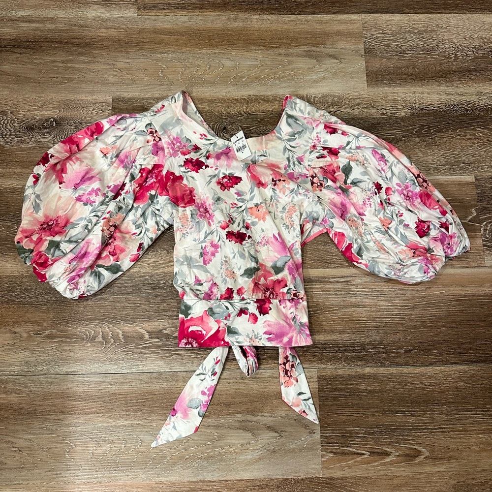 NWT Express Pink and Red Puff Sleeve Blouse with Tie Back